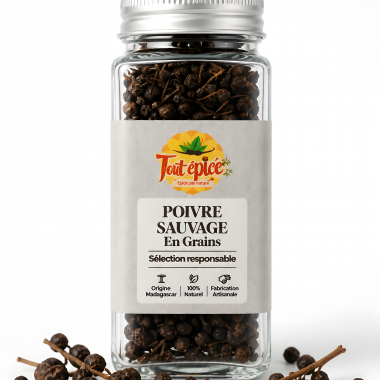 Poivre noir sauvage en grain présenté en bocal de 120ml avec moulin